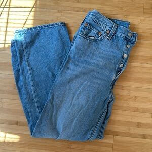 Levi’s ribcage straight ankle jeans